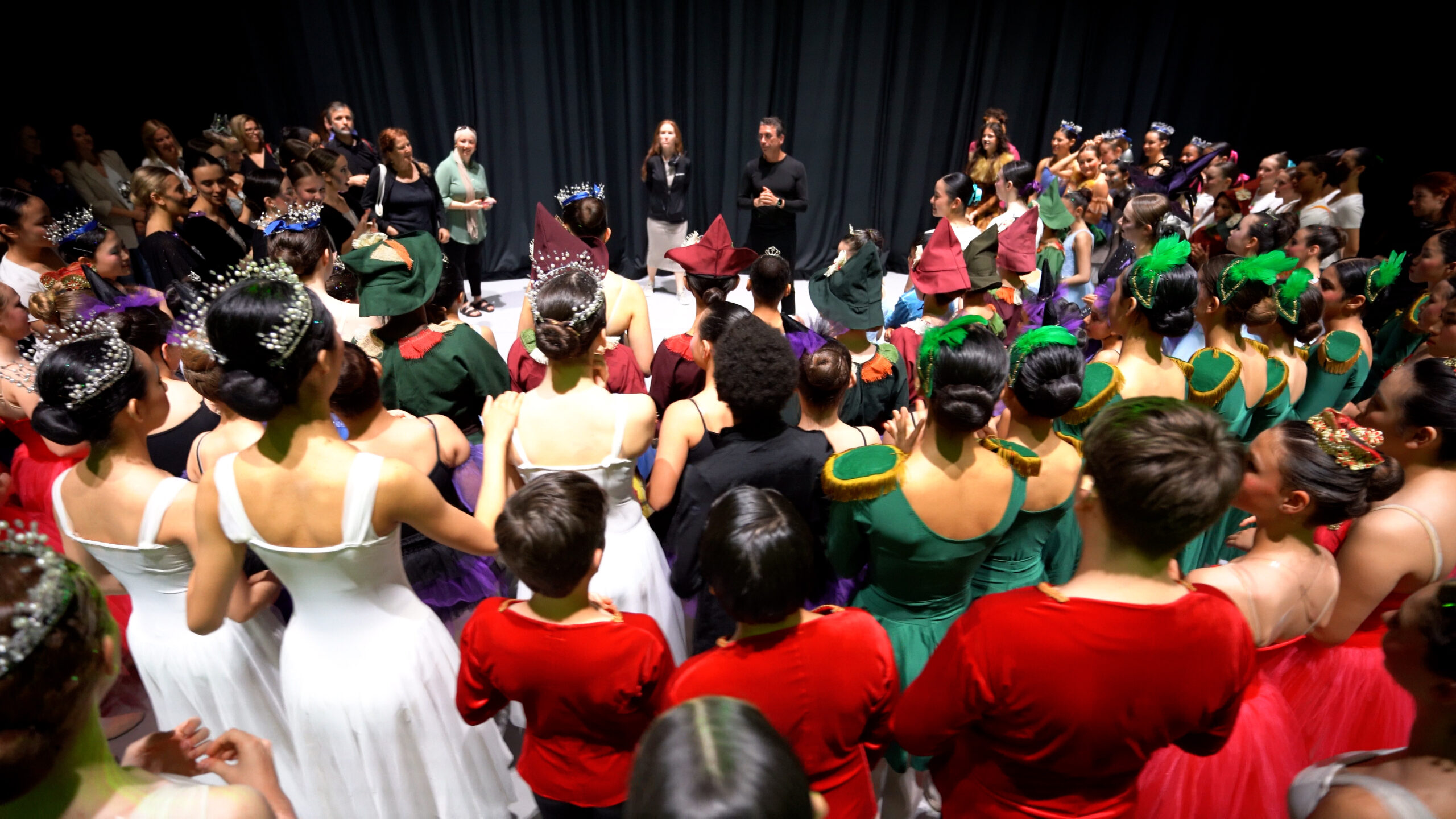 crowd photo ballet